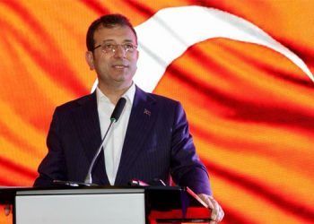 İmamoğlu: Yeşil ceket giyinmeyle yeşil alancı olunmaz