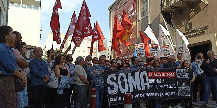 İzmir’de Soma anması: Göçüğün altından tek bir şey çıkarılamadı, adalet İzmir’de Soma anması: Göçüğün altından tek bir şey çıkarılamadı, adalet