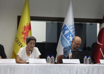 KESK çalıştayında farklı demokrasi modelleri tartışıldı