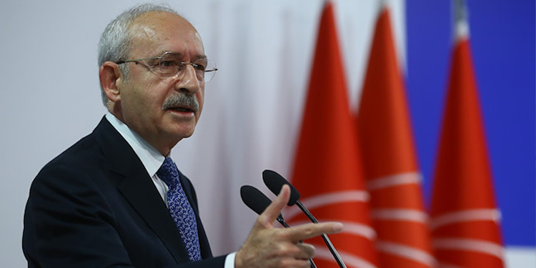 Kılıçdaroğlu SADAT’ın önünde: Terör yuvasıdır Kılıçdaroğlu SADAT’ın önünde: Terör yuvasıdır