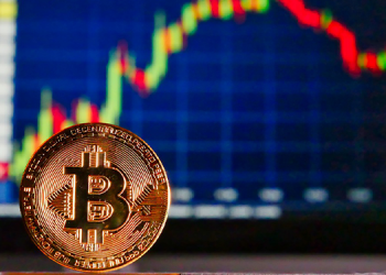 Bitcoin’de sert düşüş: 26 bin seviyesine indi