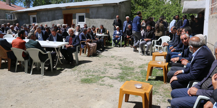 Zeki Çelebi’nin ağabeyi: Mücadele bayrağını başarıya ulaştıracağız Zeki Çelebi’nin ağabeyi: Mücadele bayrağını başarıya ulaştıracağız