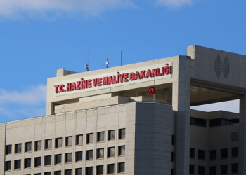Hazine 1 milyar 33,3 milyon lira borçlandı