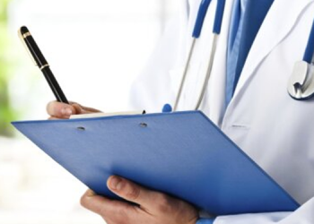 Yargıtay’dan işyeri hekimi kararı: Sözleşme, ortak sağlık birimine geçileceği için feshedilemez