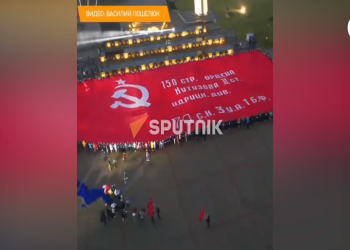 Dünyanın en büyük Zafer Sancağı Belarus’a ulaştı