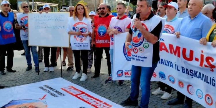 Birleşik Kamu-İş: Hayatın her alanında yaşanan bunalıma artık dur diyoruz Birleşik Kamu-İş: Hayatın her alanında yaşanan bunalıma artık dur diyoruz