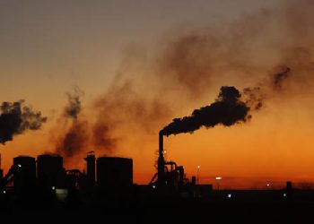 Çevreyi kirleten firmanın lisansı iptal edildi