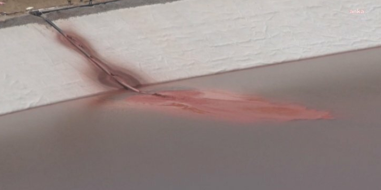 Erzincan’ın İliç ilçesindeki altın madeninin faaliyetleri durduruldu Erzincan’ın İliç ilçesindeki altın madeninin faaliyetleri durduruldu