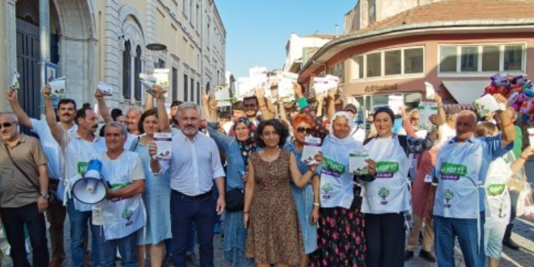 HDP’de kongre heyecanı: Ege’de binler katılacak HDP’de kongre heyecanı: Ege’de binler katılacak