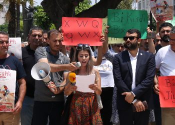 Kürtçe tiyatronun yasaklanmasına tepki