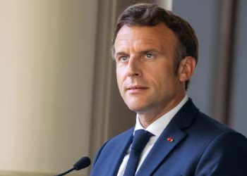 ‘Macron’un açıklaması stratejik bir değişiklikten çok AB’nin içinde bulunduğu derin krizi yansıtıyor’