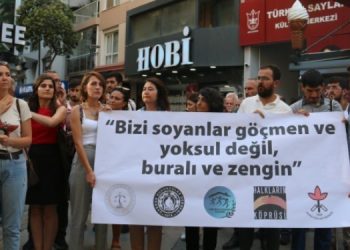 Mültecilerin avukatlarına hakaret ve tehdit