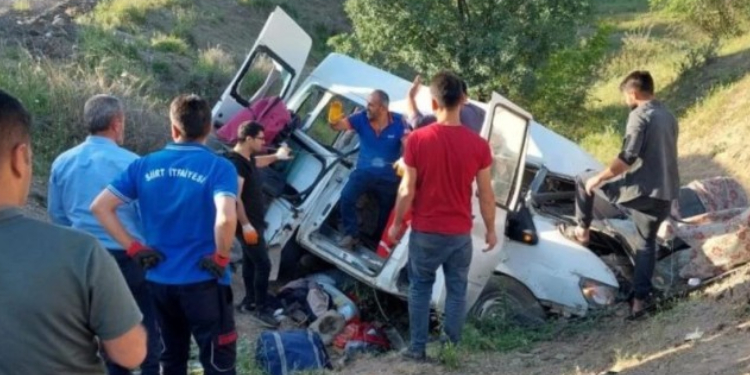 Siirt’te kaza: 4 işçi yaşamını yitirdi Siirt’te kaza: 4 işçi yaşamını yitirdi