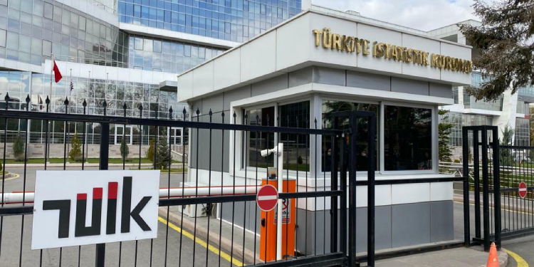 Birleşik Kamu-İş, yarın TÜİK önünde açıklama yapacak Birleşik Kamu-İş, yarın TÜİK önünde açıklama yapacak