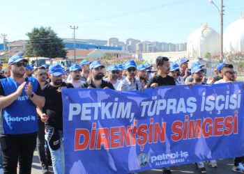 TÜPRAŞ işçilerinin eylemi büyüyor