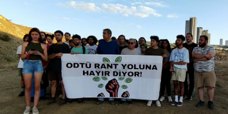 ODTÜ’lü öğrencilerden yol yapımına tepki ODTÜ’lü öğrencilerden yol yapımına tepki