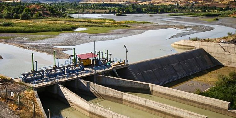 HES 4 köyü mağdur etti: Sulu tarım bitti, ağaçlar kurudu, balıklar öldü HES 4 köyü mağdur etti: Sulu tarım bitti, ağaçlar kurudu, balıklar öldü