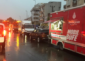 İBB’den yağış uyarısı: Sağanak yağışın bugün akşama kadar süreceği tahmin ediliyor