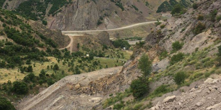 Mahkeme madencilik projesi için bakanlıktan savunma istedi Mahkeme madencilik projesi için bakanlıktan savunma istedi