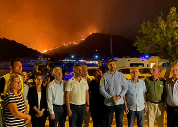 CHP’li Adıgüzel: Hava karardi ve görüyoruz ki bütün çalışmalar durdu
