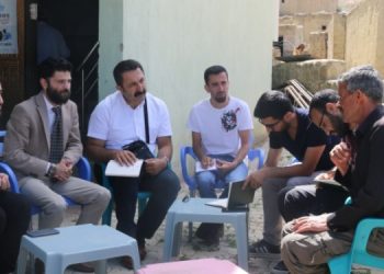 Mültecileri taşıyan araç durduktan sonra da taranmış