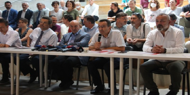 Asbestli gemiye karşı sivil itaatsizlik çağrısı Asbestli gemiye karşı sivil itaatsizlik çağrısı