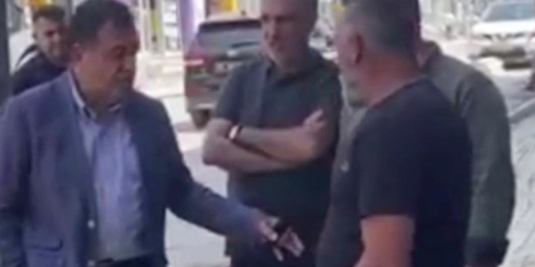 Başkandan “engelli yolu” sorusuna cevap: Her yer bitti engelli kaldı Başkandan “engelli yolu” sorusuna cevap: Her yer bitti engelli kaldı