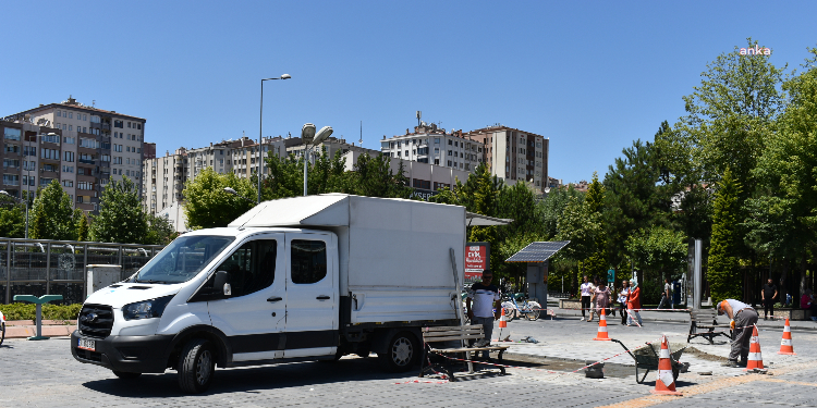 CHP Kayseri İl Başkanı Özer’den kentteki halk ekmek büfelerinin kaldırılmasına tepki CHP Kayseri İl Başkanı Özer’den kentteki halk ekmek büfelerinin kaldırılmasına tepki
