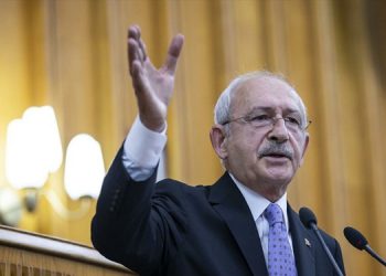 CHP tüm yaz sahada olacak: İlk mitingin adresi belli oldu