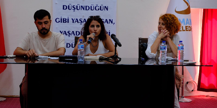 Doç. Dr. Yaman: Üniversiteleri yeniden kurmak mücadeleyle mümkün Doç. Dr. Yaman: Üniversiteleri yeniden kurmak mücadeleyle mümkün