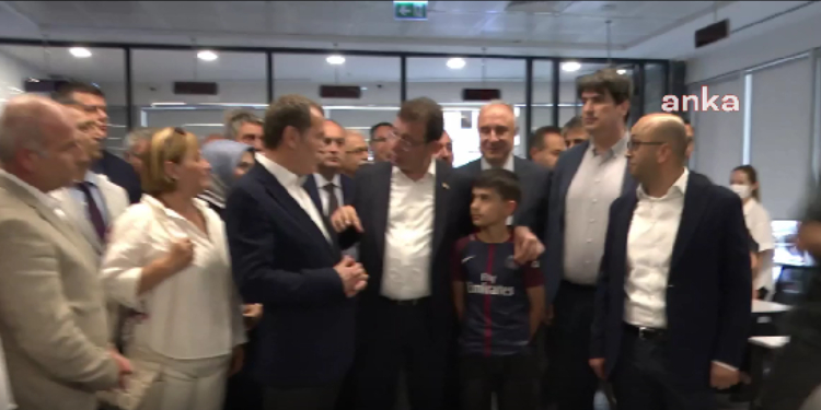 Ekrem İmamoğlu Ve Zeytinburnu Belediye Başkanı Arısoy’un Abdi İpekçi Tesisi Tartışması Ekrem İmamoğlu Ve Zeytinburnu Belediye Başkanı Arısoy’un Abdi İpekçi Tesisi Tartışması