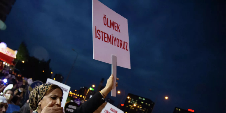 Erkek çocuk doğurmadığı için evli olduğu kadını elektrik vererek öldürmüştü: Mahkeme “eziyet yok” dedi! Erkek çocuk doğurmadığı için evli olduğu kadını elektrik vererek öldürmüştü: Mahkeme “eziyet yok” dedi!