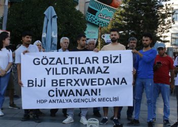 “Gençlik olarak mücadelemizden asla vazgeçmeyeceğiz”