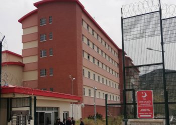 Harmandalı GGM’de mültecilere şiddete suç duyurusu