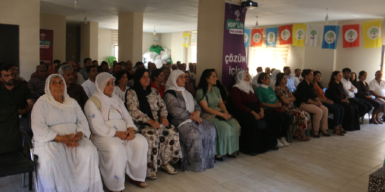 HDP’li İmir: Kürtler 14 Temmuz ruhuyla mücadeleyi sürdürüyor HDP’li İmir: Kürtler 14 Temmuz ruhuyla mücadeleyi sürdürüyor