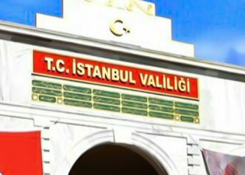 İstanbul Valiliği: 134 konut, 15 işyeri, 3 fabrika, 1 dernek binası ve 1 cami zarar gördü