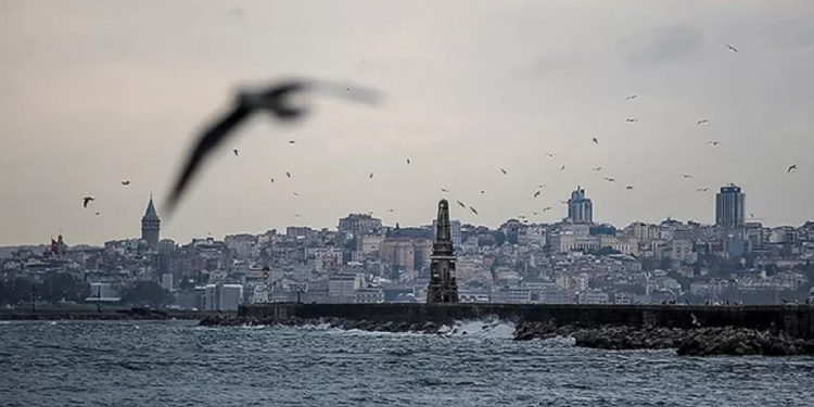 İstanbul Valiliği’nden Marmara Denizi’nde “fırtına” uyarısı İstanbul Valiliği’nden Marmara Denizi’nde “fırtına” uyarısı
