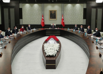 Kabine toplanıyor: KYK borcu faizleri silinecek mi?