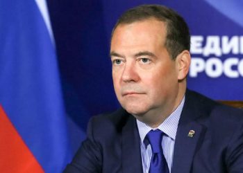 Medvedev: Japonya, Rus petrolü ve doğalgazından mahrum kalabilir