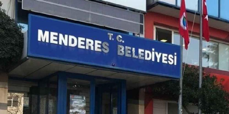 Menderes Belediye Başkanı gözaltına alındı Menderes Belediye Başkanı gözaltına alındı