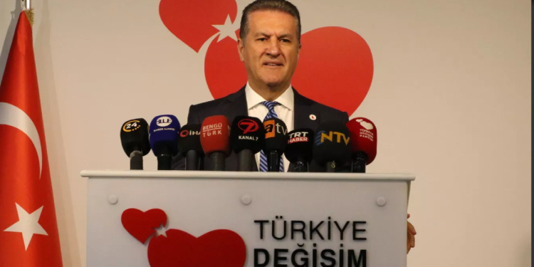 Mustafa Sarıgül: Öğrencilerin KYK borçları silinsin Mustafa Sarıgül: Öğrencilerin KYK borçları silinsin