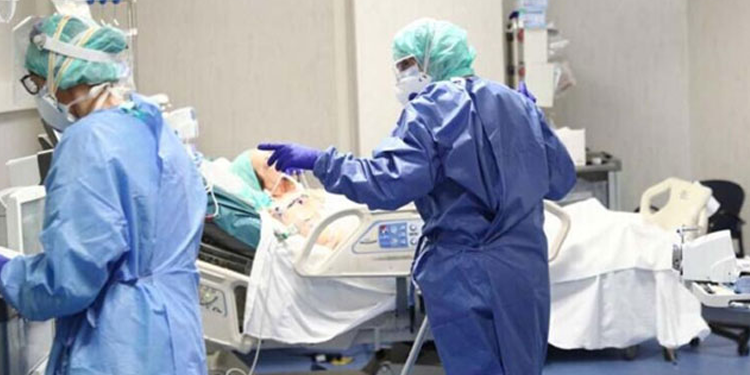 Pandemi hastanesinde “yeni dalga” önlemleri başladı: Başvuru sayıları 200’lerden 900’lere çıktı Pandemi hastanesinde “yeni dalga” önlemleri başladı: Başvuru sayıları 200’lerden 900’lere çıktı