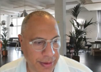 Prof. Dr. Akdeniz: Yayın yasağı Anayasaya aykırı