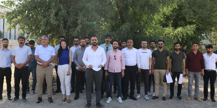 Şırnak Barosu’ndan ağaç kıyımına ilişkin rapor Şırnak Barosu’ndan ağaç kıyımına ilişkin rapor