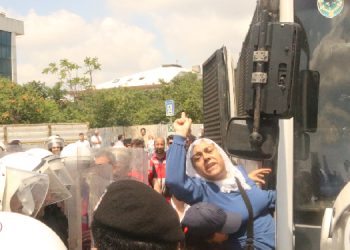 Tutuklu yakınları İstanbul Adliyesi’nden haykırdı: Adalet arıyoruz