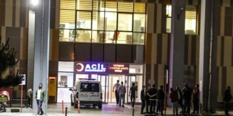 Adana’da 3.7’lik depremin ardından madende göçük: Bir işçi ağır yaralı Adana’da 3.7’lik depremin ardından madende göçük: Bir işçi ağır yaralı