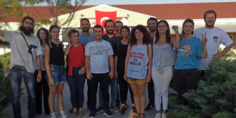 Ankara’da gözaltına alınan öğretmenler serbest bırakıldı Ankara’da gözaltına alınan öğretmenler serbest bırakıldı