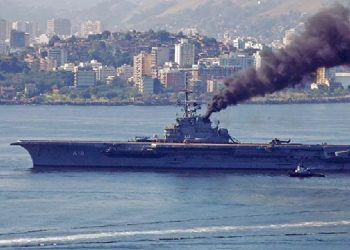 Asbesli gemi Nae Sao Paulo, eylül sonunda İzmir’de olacak