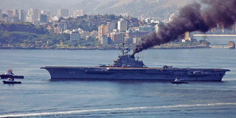 Asbestli gemiye karşı hukuki mücadele başlatıldı Asbestli gemiye karşı hukuki mücadele başlatıldı