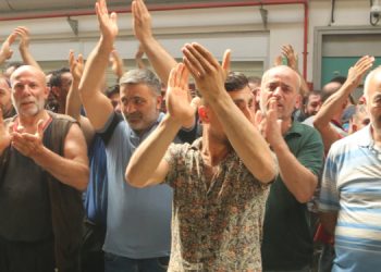 Bayrampaşa Hali’nde grevde olan işçilere silahlı tehdit